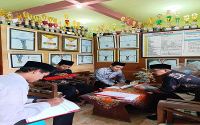 Kemenag Kabupaten Trenggalek Lakukan Monev UMBK di MA Darunnajah